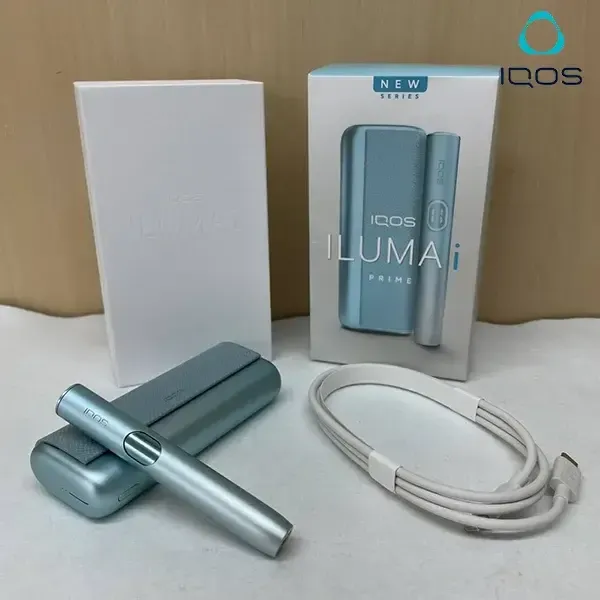 IQOS ILUMA i PRIME 冰峰藍旗艦主機細節展示